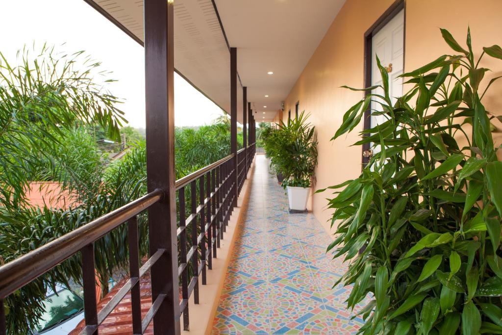 Phuket Airport Inn Ban Bo Han Dış mekan fotoğraf
