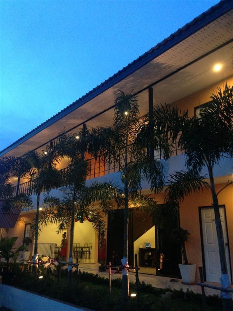 Phuket Airport Inn Ban Bo Han Dış mekan fotoğraf