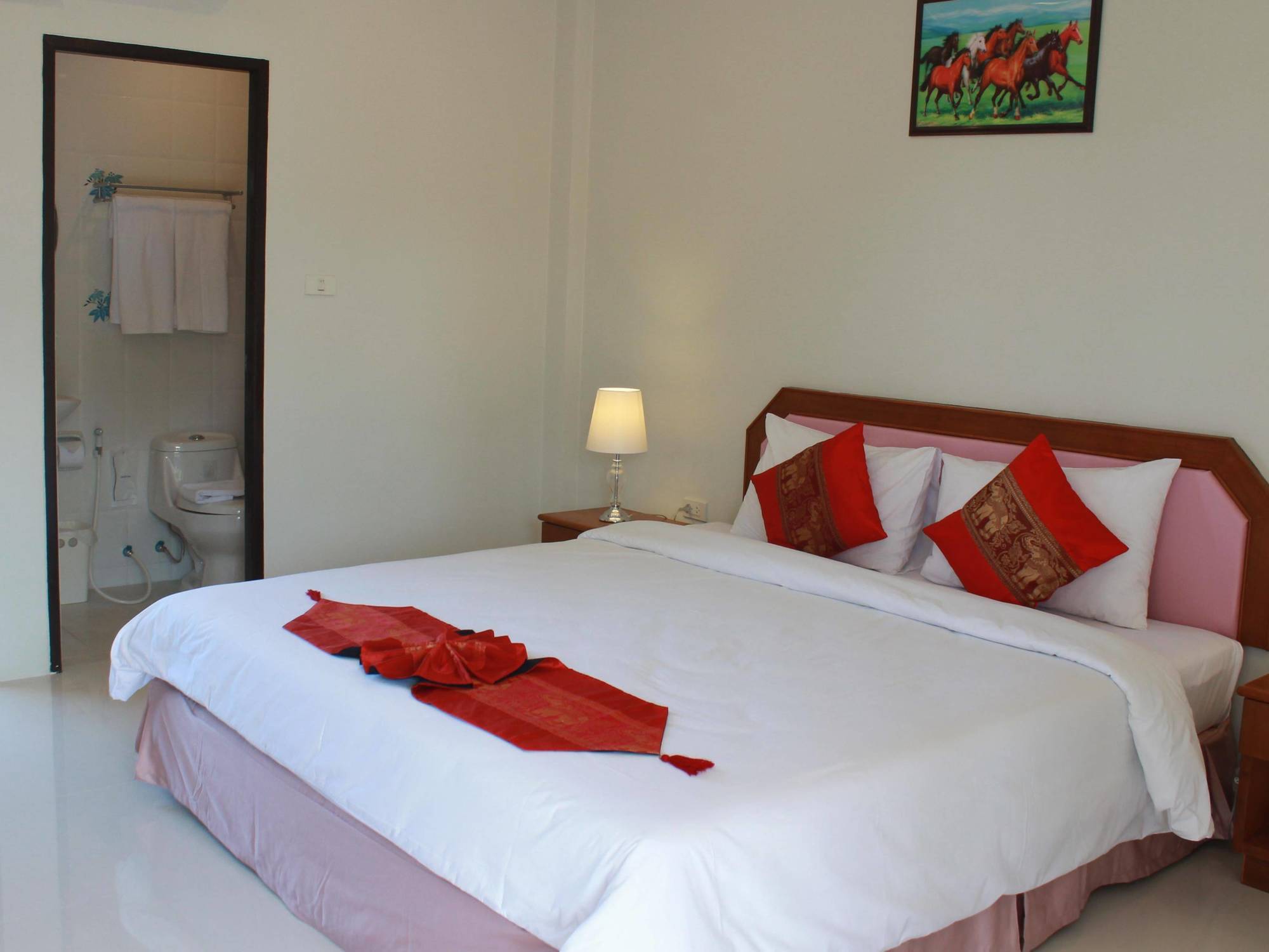 Phuket Airport Inn Ban Bo Han Dış mekan fotoğraf